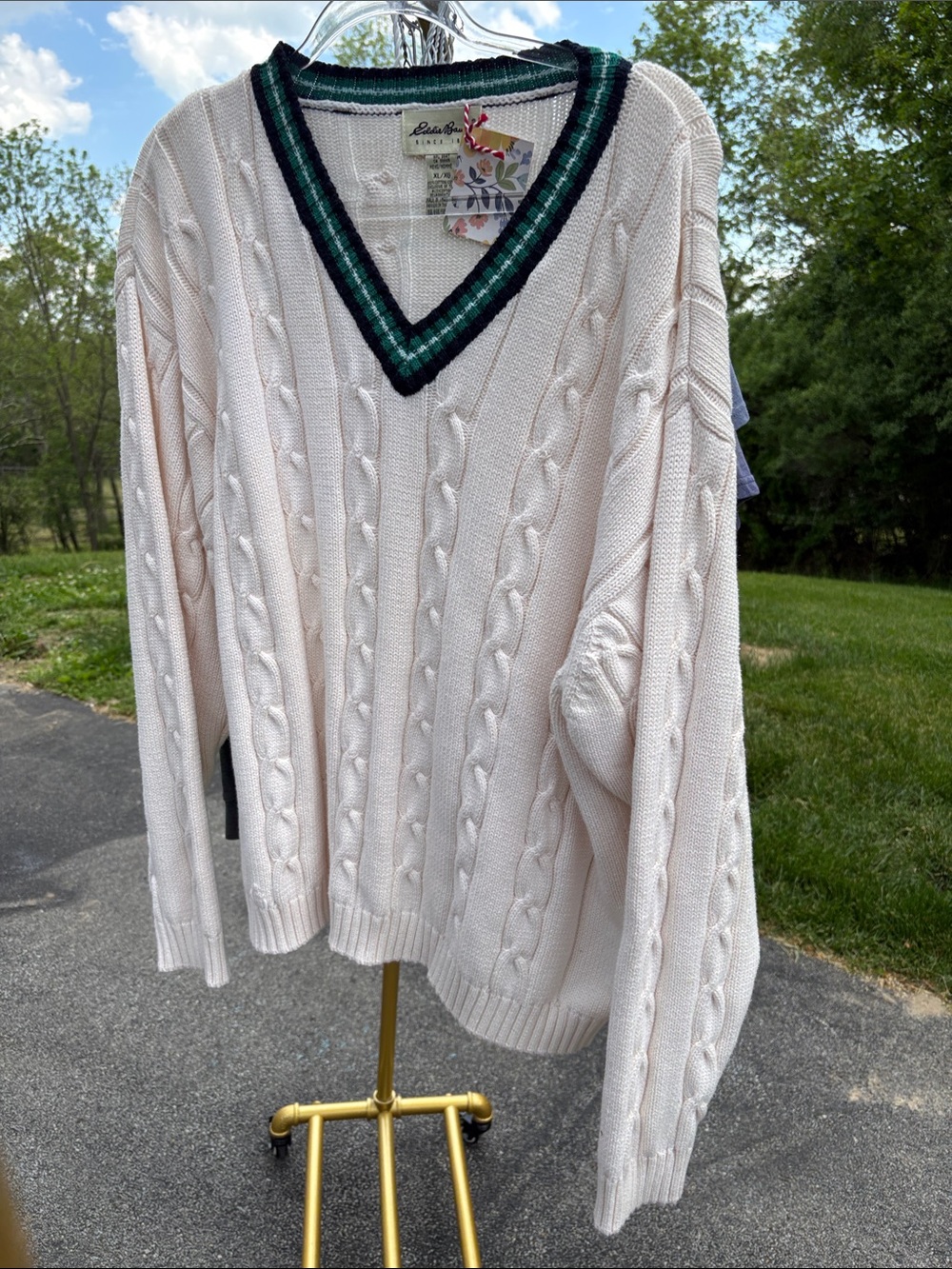Eddie Bauer Cream Cable-Knit V-Neck Sweater with Green Trim